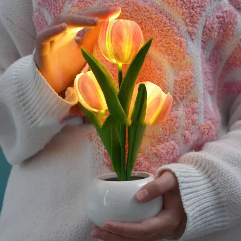 Enchanting LED Tulip Lamp - Romantic Flower Atmosphere Desk Light for Bedroom and Gifts